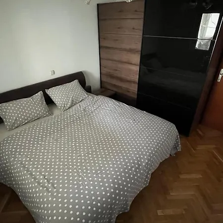 Bunabu Apartment